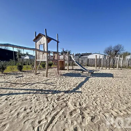 Standing, 6 Couchages, Piscine Chauffée, Terrasse Privée, Proche Et Commerces - Fr-1-361-520 Chalet Jullouville-les-Pins