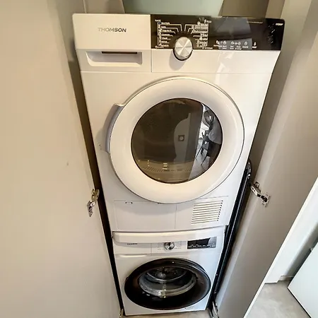 Standing, 6 Couchages, Piscine Chauffée, Terrasse Privée, Proche Et Commerces - Fr-1-361-520 Chalet *